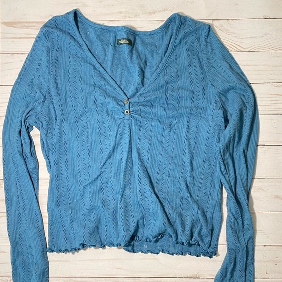 Wild fable blue long sleeve - Picture 1 of 2